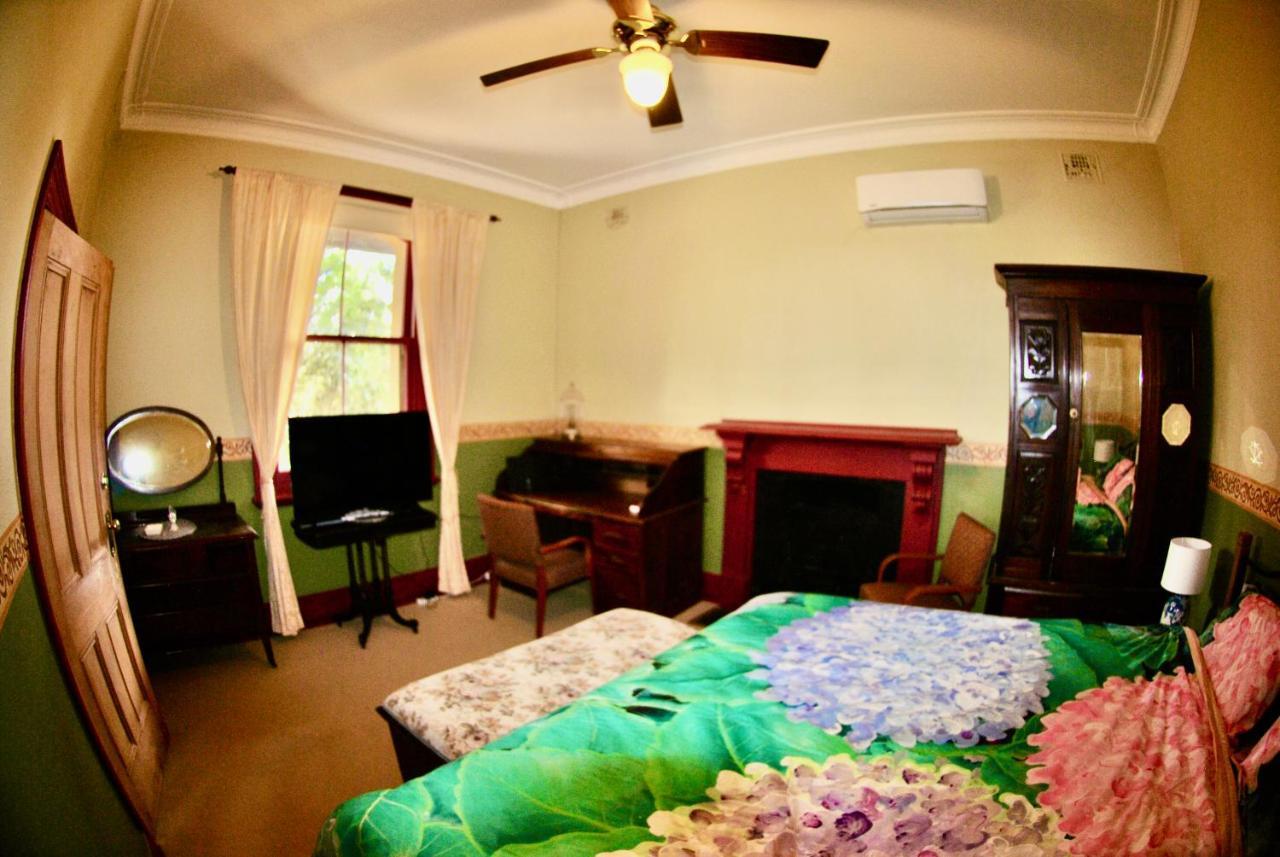 Historic Star Lodge And Station Masters House Narrandera Phòng bức ảnh